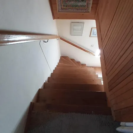 Borostyán Apartman Dunasziget